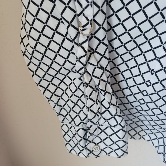 7th Ave New York & Co black and white button down, long sleeve collared blouse. - Picture 4 of 9